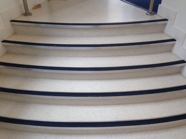 AntiSlip Stairs, AntiSlip Resin Stairs Impact Flooring